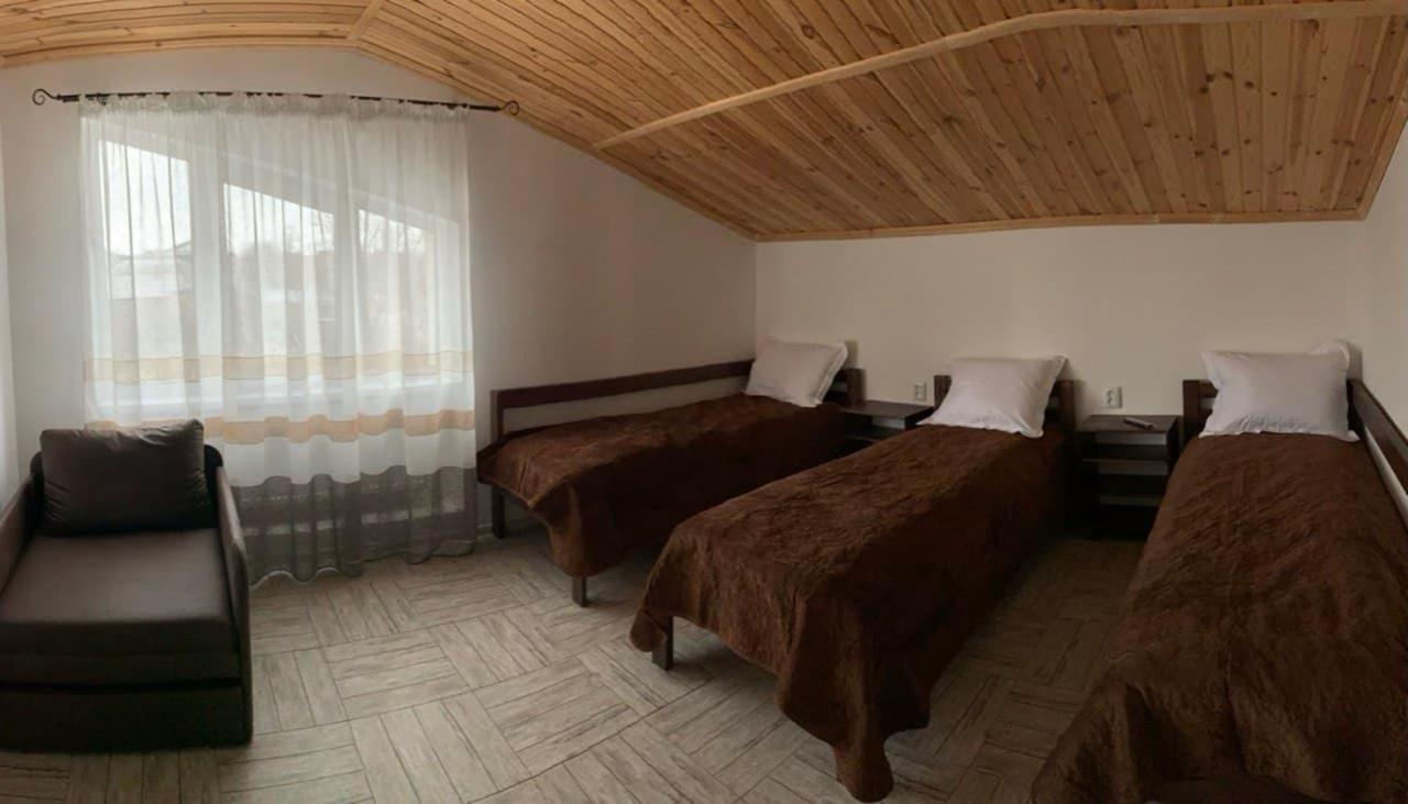 Family Люкс Aparthotel Kamenets-Podolsk Eksteriør bilde